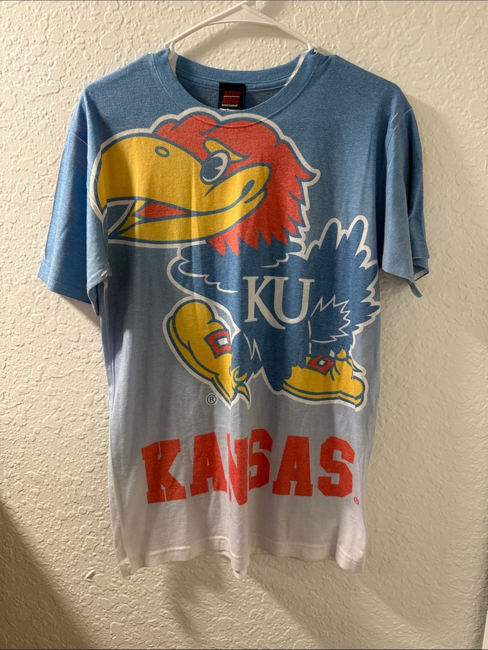 STEP AHEAD SPORTSWEAR Kansas Jayhawks Short Sleeve Tee Size Medium